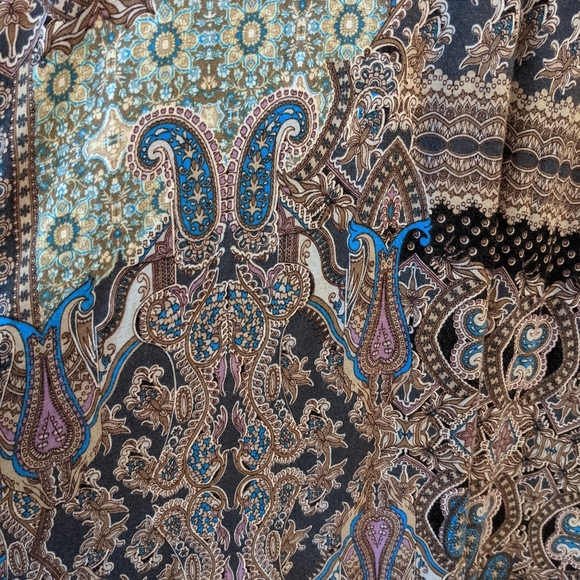 Paisley Maxi Dress - Picture 7 of 7